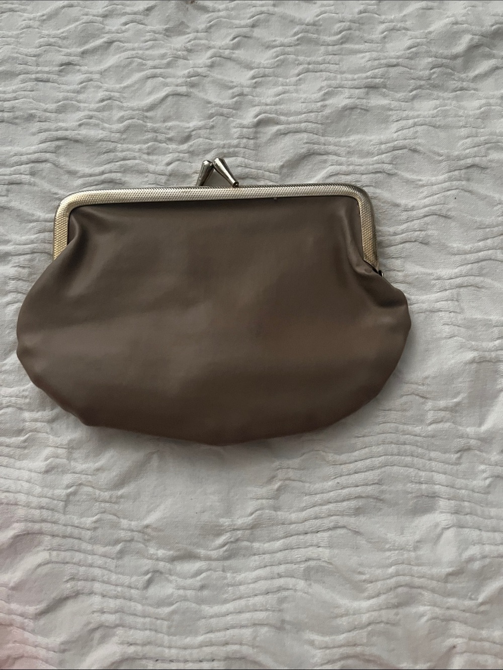 Classic Taupe Frame Clutch kiss lock